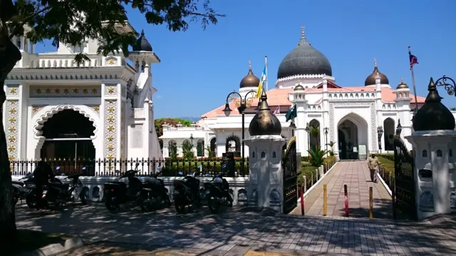 图辑：探访马来西亚槟城华人及各族人民生活轨迹