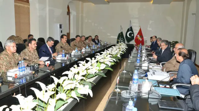 اپیکس کمیٹی نے کراچی آپریشن کی پیش رفت کا جائزہ لیا