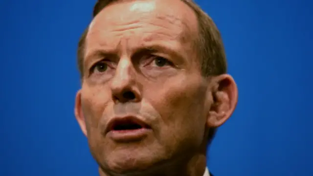 Abbott memperingatkan warga Australia eks anggota milisi yang berencana balik bahwa “mereka akan ditangkap, diadili dan ditahan."