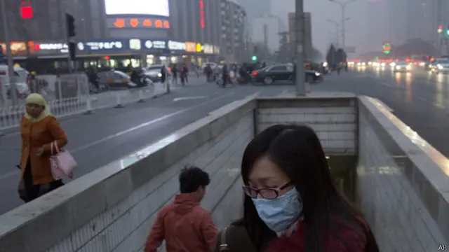 تعاني العاصمة الصينية من تلوث الهواء بدرجة خطيرة