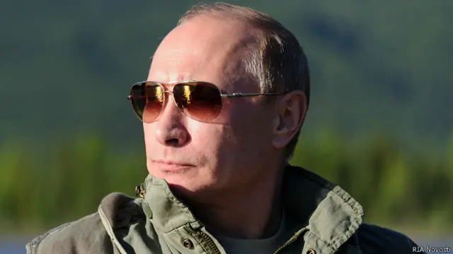 Путин в темных очках