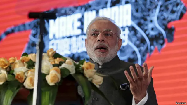 नरेंद्र मोदी