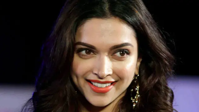 دیپکا کی اداکاری والی کئی فلموں نے سو کروڑ سے زیادہ کا بزنس کیا ہے