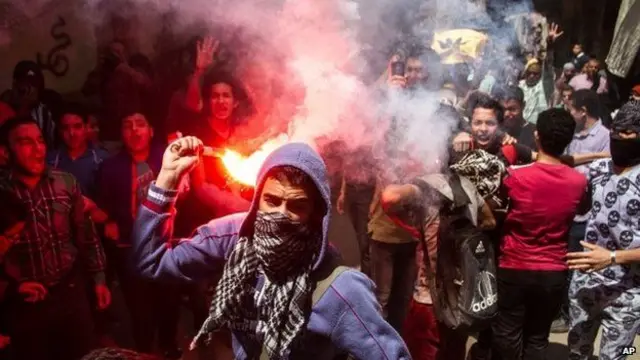 अप्रैल में मोर्सी को 20 साल की सजा सुनाने के बाद उनके समर्थकों ने विरोध प्रदर्शन किए थे.