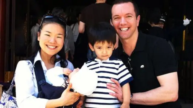 Todd Musgrove và gia đình ông thích mức độ an toàn tại Tokyo cho người nước ngoài (Anh: Todd Musgrove)
