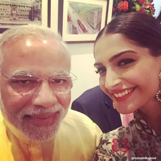 सोनम कपूर नरेंद्र मोदी
