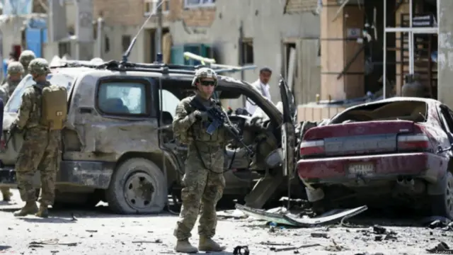 د اروپايي ټولنې د پولیسو ویاندې ویلي، په برید کې د دوی موټر ''زیانمن'' شوي.