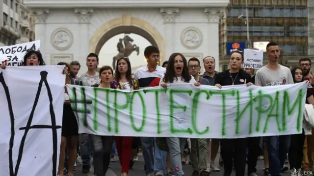 протести у Македонії