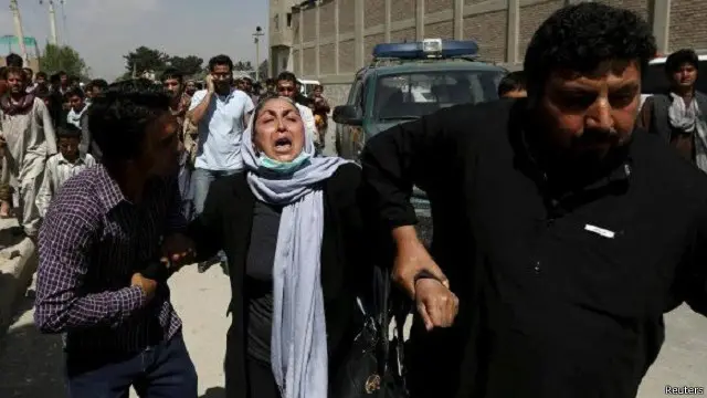 يأتي التفجير الذي شهدته كابول بعد أسبوع من بدء محادثات أولية بين طالبان وحكومة أفغانستان