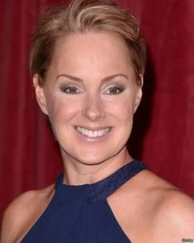 حصلت دينيفور على جائزة أفضل أداء كوميدي