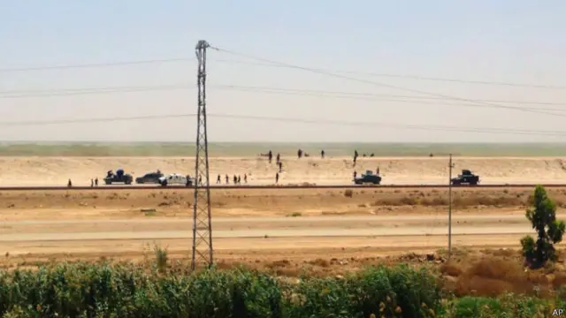 Отступление иракских войск из Рамади