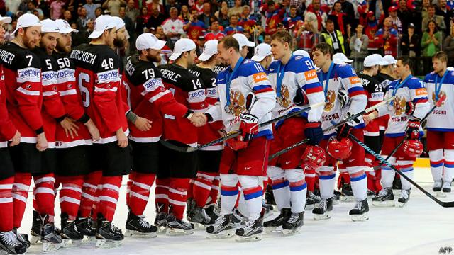российские и канадские хоккеисты