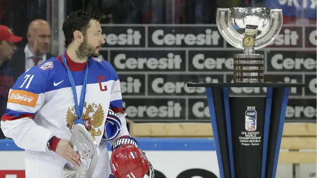 Илья Ковальчук и кубок