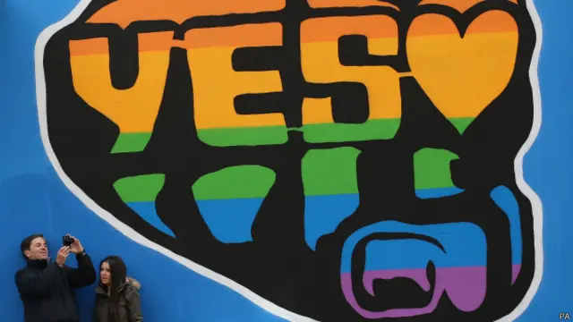 Плакат, призывающий голосовать "за"