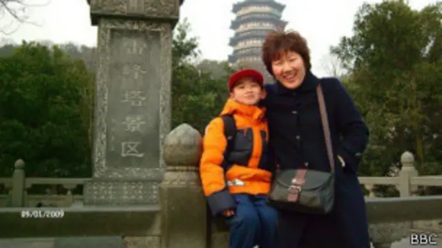 据悉,屈振红已于周一下午在取保候审获释后回家。