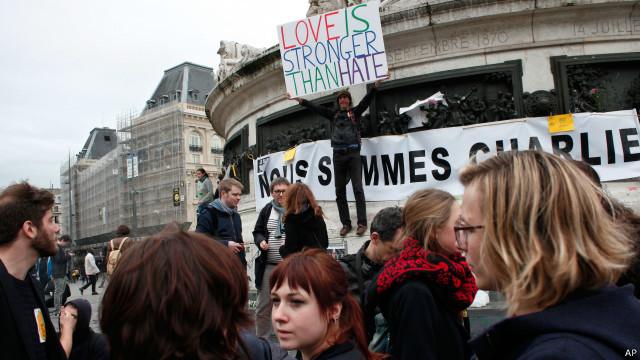 Ataquevamos apostar casinojaneiro ao semanário Charlie Hebdo também causou comoção mundial