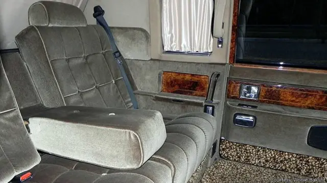 Машина для генсека или членов Политбюро, простых смертных и близко не подпускали к "членовозу". 