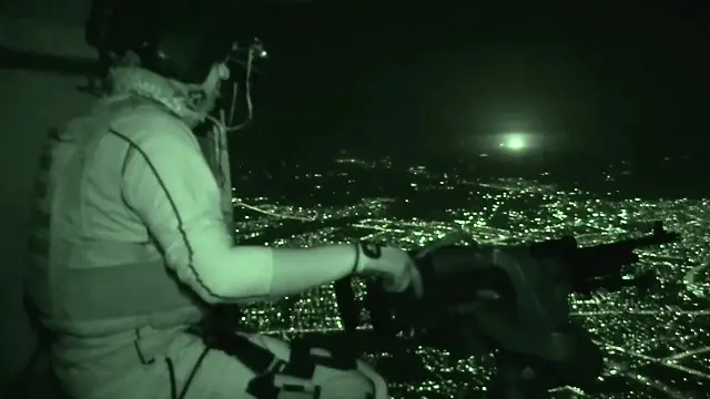 موصل پر دولت اسلامیہ کے ٹھکانے پر حملہ کرنا والا طیارہ