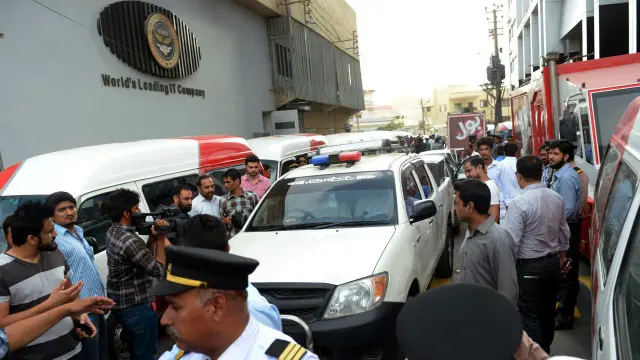 درخواست گزار نے موقف اختیار کیا ہے کہ یہ انکوائری بے بنیاد ہے ، اس کا مقصد کمپنی کے نیوز چینل ’بول‘ کو نشانہ بنانا ہے