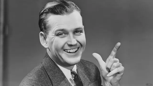 Привабливі люди, як правило, отримують більшу заробітну платню