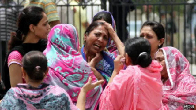 ပြီးခဲ့တဲ့ သီတင်းပတ်က ပါကစ္စတန်မှာ ရှီးယား မွတ်ဆလင်တွေရဲ့ ဘတ်စ်ကား တိုက်ခိုက်ခံခဲ့ရ။