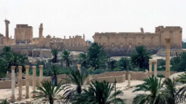 ကမ္ဘာ့ ရှေးဟောင်း အမွေအနှစ် စာရင်းဝင် ပါလ်မိုင်ရာ မြို့ဟောင်း IS အန္တရာယ်နဲ့ ရင်ဆိုင်နေရ။