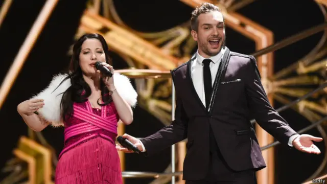 英国选送的一对歌手，Velvet 和Nicholas，在2015年的欧洲歌唱大赛上排名第24位，倒数第四名。