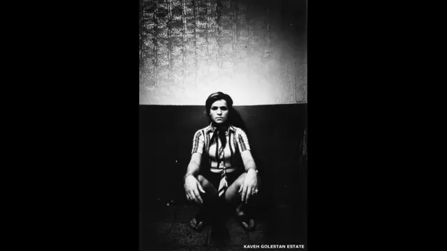 لندن میلے میں دنیا بھر کے فوٹوگرافروں کی مختلف موضوعات پر 70 سے زائد گیلریز نمائش کے لیے رکھی گئی ہیں۔ یہ میلہ 24 مئی تک جاری رہے گا۔