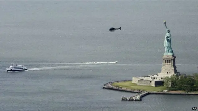 ٹاور کی بلندی سے نیویارک شہر کے چند مشہور ترین مناظر دکھائی دیتے ہیں