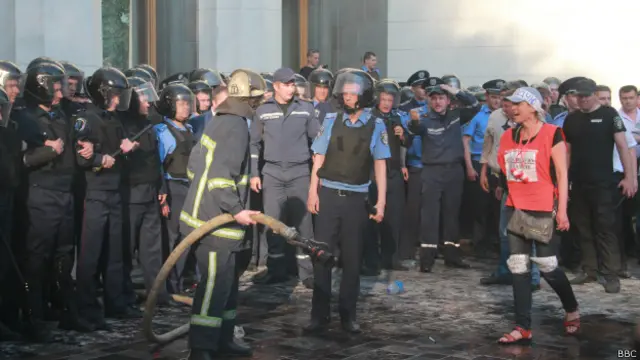 Протест біля Ради