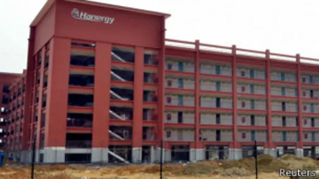 Hanergy empezó en el negocio de la energía hidráulica.