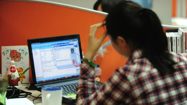 چین میں حکومت انٹرنیٹ کو سختی سے کنٹرول کرتی ہے