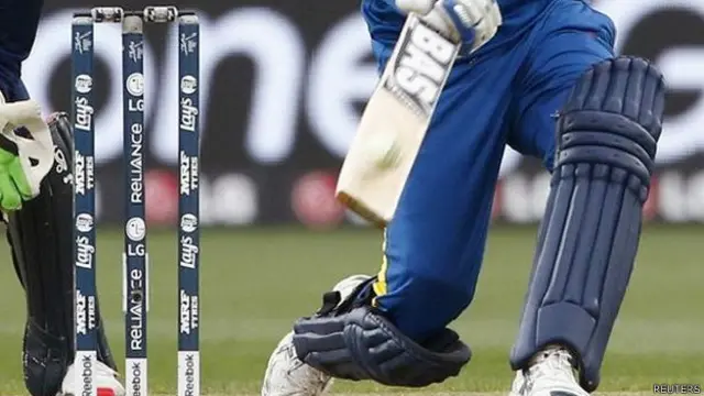 دغه پلټنې وروسته له هغو راپورونو پيل شوې چې يوه ښځينه لوبغاړې د کرېکټ له چارواکو سره د جنسي اړيکو نيولو د انکار له امله له لوبډلې ووېستل شوه