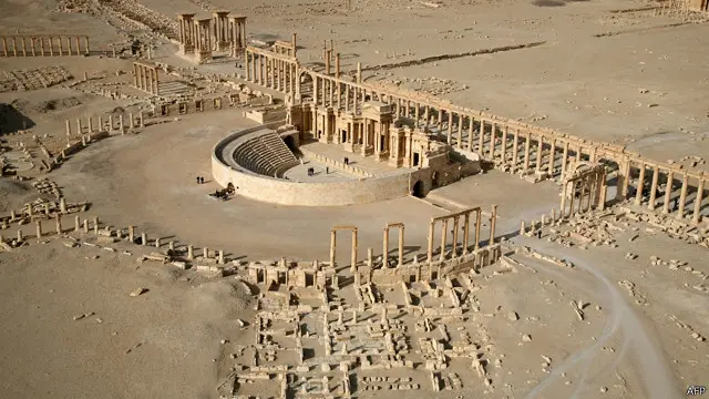 ابھی تک ایسی کوئی اطلاعات نہیں کہ دولتِ اسلامیہ کے جنگجوؤں نے کھنڈرات کو نقصان پہنچایا ہو