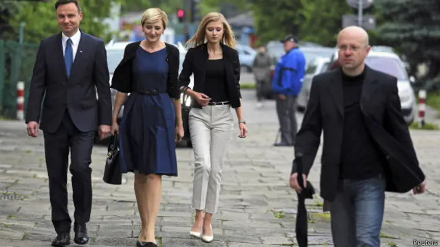 杜達和妻子、女兒