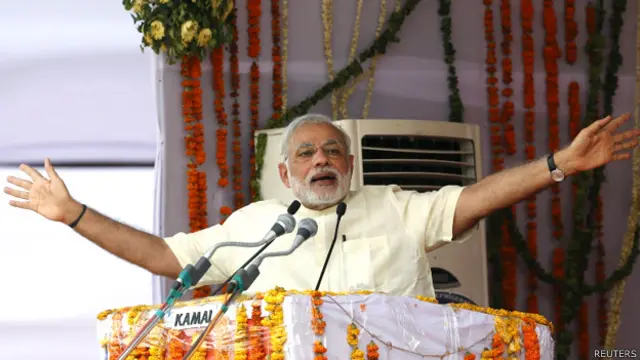 नरेंद्र मोदी