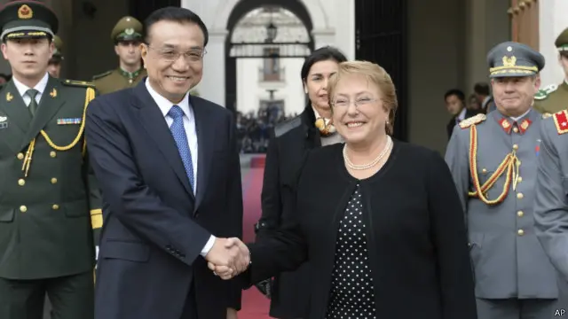 中國總理李克強與智利總統米歇爾‧巴切萊特(25/05/2015)