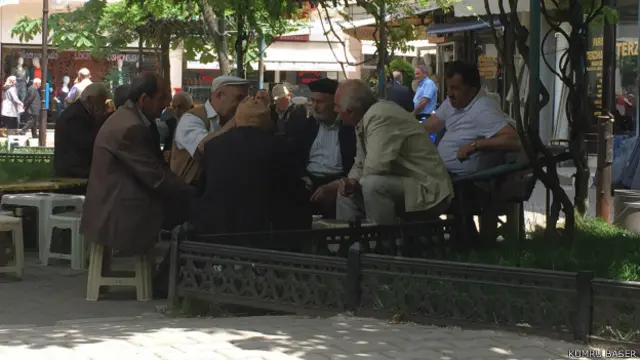 Ünyeli satıcı: “Abdesim var, vallahi yalan yok. Her sabah 20 kişi kurcalıyor çöpleri benim evin orda."