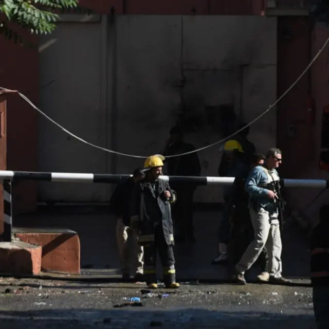 د کابل د پولیسو ویاند عبدالله کریمي وايي، "برید کوونکو غوښتل هیټل مېلمستون ته ننوځي، د هوټل شا ته ونو کې یې څو نیولی و، او له امنیتي ځواکونو سره په نښتو بوخت وو".