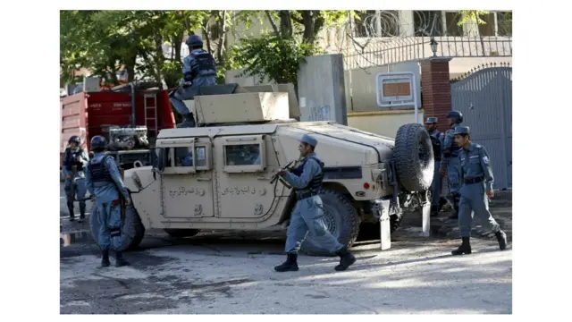 د افغانستان د کورنیو چارو وزارت وايي، پر هيټل مېلمستون د ۲۰۰۹ کال سپتمبر میاشت کې هم طالبانو ورته برید کړی و، چې بیا وروسته ددغه مېلمستون نوم بدل شو. 