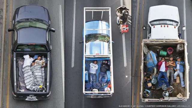 آلیجیندرو کارٹیجنا نے نو سال تک مانٹیری میکسیکو میں کار میں مل جل کر سفر کرنے والے لوگوں کی تصاویر بنائیں۔