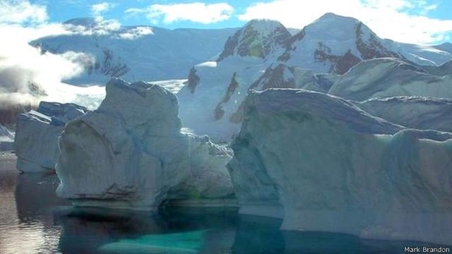 Bloques de hielo en la Antártica