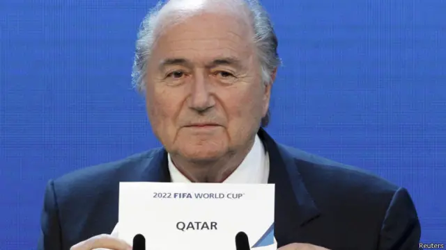 Vụ bầu chọn Qatar tổ chức World Cup 2022 gây nghi ngờ đã xảy ra hối lộ