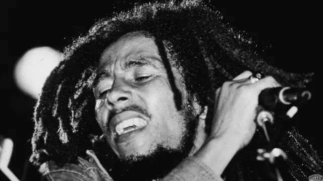 Bob Marley dimakamkan di Nine Mile, sebuah desa berjarak 96 kilometer arah utara ibu kota Jamaika, Kingston, pada 21 Mei 1981 silam.