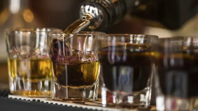 کینیڈا کے 789 طالبعلموں سے ان کے پچھلے ماہ کے نشے اور ہینگ اوور کے تجربے کےبارے میں پوچھا تو معلوم ہوا کہ جن کو ہینگ اوور نہیں ہوا تھا انھوں نے واضح طور پر ’الکوحل کی بہت کم مقدار استعمال کی تھی‘