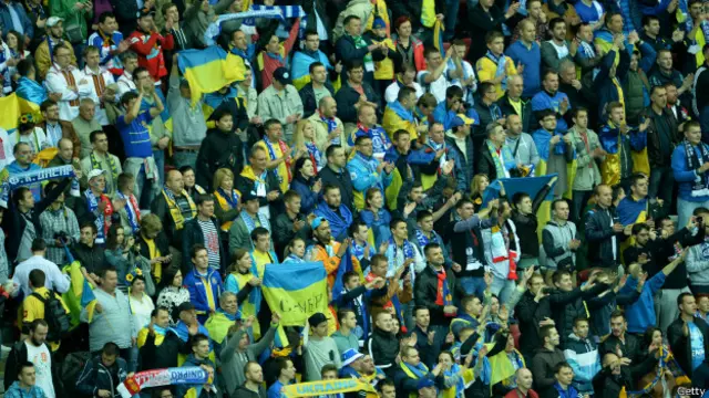 Трибуна фанатів дніпрян