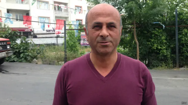 Kafe işletmecisi Tahir Keleş: "Ailemizde 10 kişi varsa ikisi HDP'ye versin diyoruz."