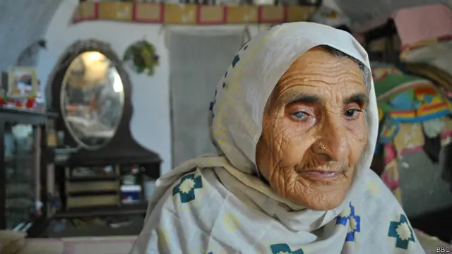 पाकिस्तान गुफ़ा में आशियाना