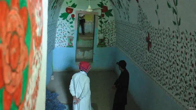 पाकिस्तान गुफ़ा में आशियाना