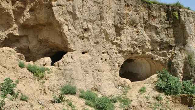 पाकिस्तान गुफ़ा में आशियाना